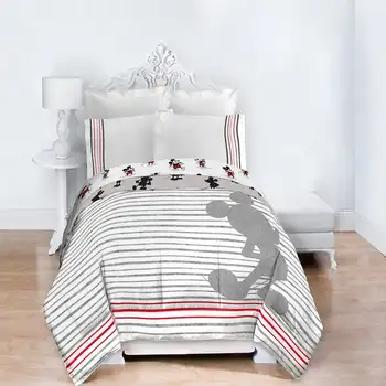 Комплект постельного белья Anniversary Striped Bed in a Bag с двусторонним одеялом