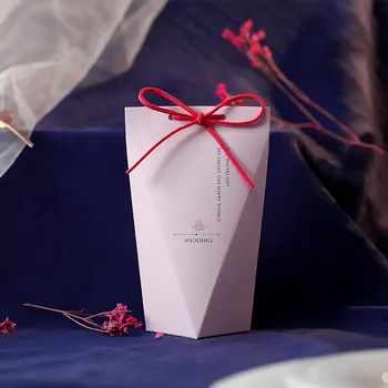 Коробка для подарка коробка конфет Праздничные сувениры для гостей Подарок для новорожденного Свадебные подарки для гостей свадебные раздачи конфеты для крещения