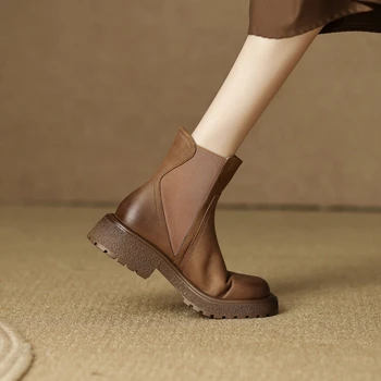 Новые Зимние женские ботинки, Женская обувь на не сужающемся книзу массивном каблуке с круглым носком, Осенние Ботильоны из спилка для женщин, ботинки 