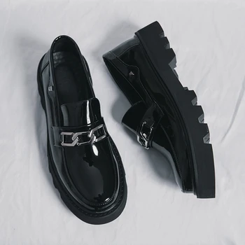 Новые черные лоферы, мужская обувь из искусственной кожи, дышащая и гладкая повседневная обувь ручной работы, мужские модельные туфли, увеличивающие рост.